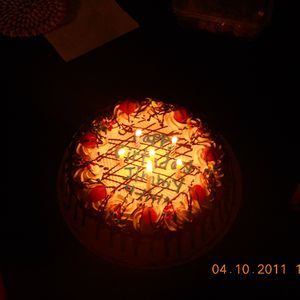 Meet your Posher, Phuhanh